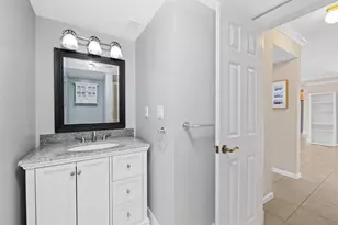 715 Tyler St, Hollywood, FL 33019 - Photo 26