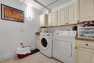 1502 Whitehall Dr, Davie, FL 33324 - Photo 24