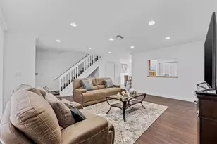 12256 NW 36th Pl, Sunrise, FL 33323 - Photo 10