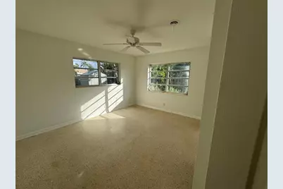 439 NE 33rd St, Boca Raton, FL 33431 - Photo 18