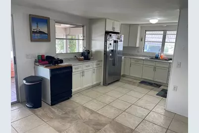 2341 SW 84th Ave, Davie, FL 33324 - Photo 4