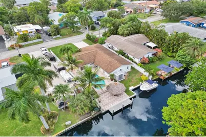 2052 SW 28th Way, Fort Lauderdale, FL 33312 - Photo 22