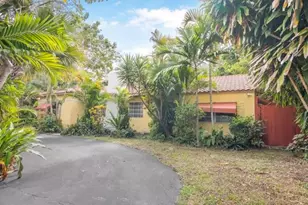 54 NE 103rd St, Miami Shores, FL 33138 - Photo 2