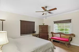 54 NE 103rd St, Miami Shores, FL 33138 - Photo 8