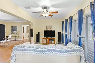 54 NE 103rd St, Miami Shores, FL 33138 - Photo 20