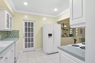 54 NE 103rd St, Miami Shores, FL 33138 - Photo 16