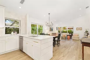 15 Commodore Pl, Palm Beach Gardens, FL 33418 - Photo 6