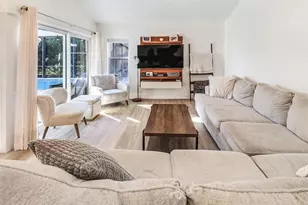 5164 NW 53rd Ave, Coconut Creek, FL 33073 - Photo 8