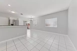 6007 Red Plum Ct, Tamarac, FL 33321 - Photo 6