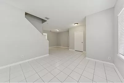 6007  Red Plum Ct, Unit #465, Tamarac, FL 33321 - Photo 2