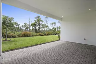 1642 SE Blue Sky Pl, Stuart, FL 34997 - Photo 34