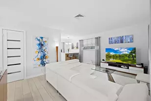 2439 Polk St, Hollywood, FL 33020 - Photo 4