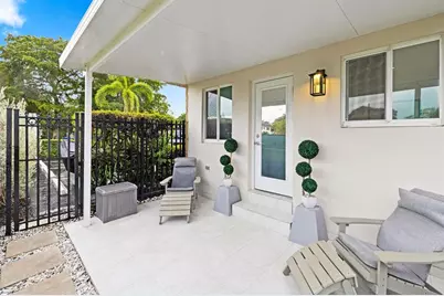 2439  Polk St, Unit #10, Hollywood, FL 33020 - Photo 14