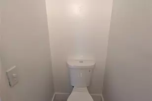 2456 NW 52nd Ave, Fort Lauderdale, FL 33313 - Photo 8