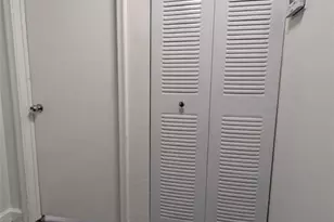 2456 NW 52nd Ave, Fort Lauderdale, FL 33313 - Photo 20