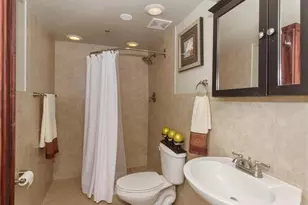 5276 NE 6th Ave, Oakland Park, FL 33334 - Photo 8