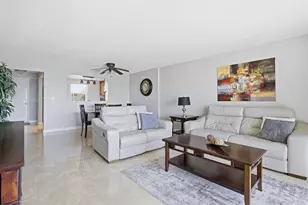 311 SE 3rd St, Dania Beach, FL 33004 - Photo 8