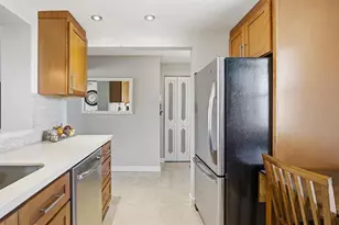 311 SE 3rd St, Dania Beach, FL 33004 - Photo 4