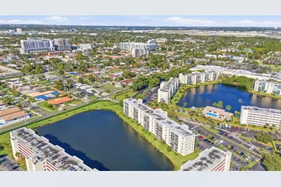 311 SE 3rd St, Unit #410, Dania Beach, FL 33004 - Photo 44