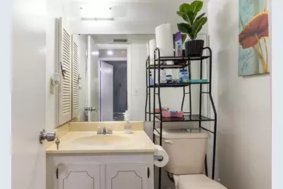 [Address not provided], North Miami, FL 33161 - Photo 10