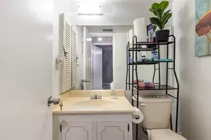 [Address not provided], North Miami, FL 33161 - Photo 10