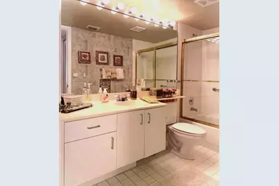 7748  Granville Dr, Unit #211, Fort Lauderdale, FL 33321 - Photo 20