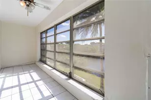 52 NE 204th St, Miami, FL 33179 - Photo 8
