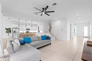 8870 NW 37th Dr, Coral Springs, FL 33065 - Photo 6