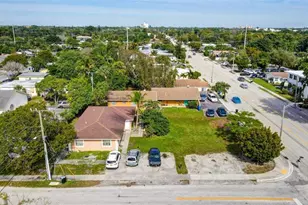 25 NW 11th St, Fort Lauderdale, FL 33311 - Photo 2