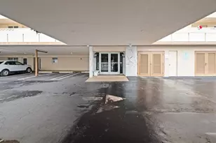 303 N Riverside Dr, Pompano Beach, FL 33062 - Photo 22