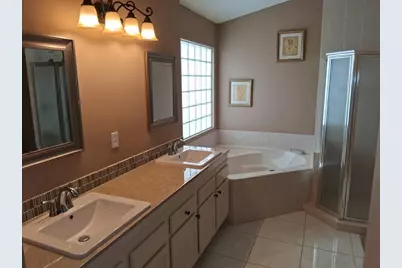 231  Preserve Ct, Royal Palm Beach, FL 33411 - Photo 10