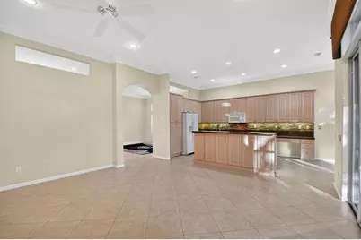 8266  Sandpiper Glen Dr, Lake Worth, FL 33467 - Photo 10