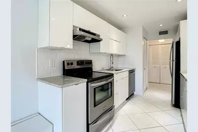 6342  Longboat Ln, Unit #404, Boca Raton, FL 33433 - Photo 4