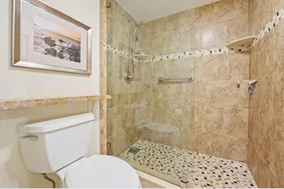 3970  Oaks Clubhouse Dr, Unit #203, Pompano Beach, FL 33069 - Photo 22