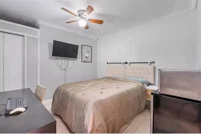 4980 SW 8th Ct, Margate, FL 33068 - Photo 16