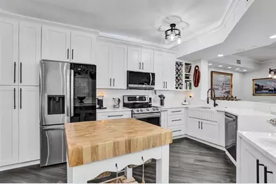 7755  Yardley Dr, Unit #209, Tamarac, FL 33321 - Photo 10