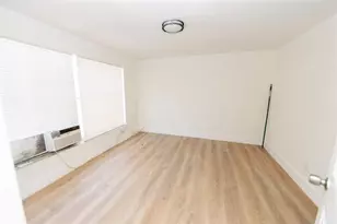 2510 NE 3rd Ave, Pompano Beach, FL 33064 - Photo 12