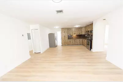 2510 NE 3rd Ave, Pompano Beach, FL 33064 - Photo 8