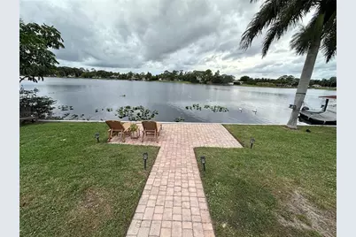 6657  Paul Mar Dr, Lake Worth, FL 33462 - Photo 4