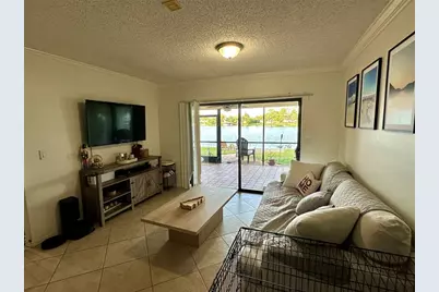 6657  Paul Mar Dr, Lake Worth, FL 33462 - Photo 8