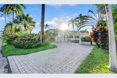 2409 NE 19th Ave, Wilton Manors, FL 33305 - Photo 36