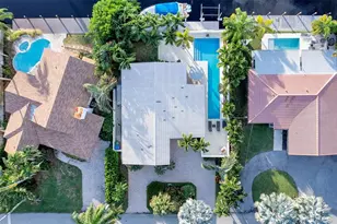 2409 NE 19th Ave, Wilton Manors, FL 33305 - Photo 8