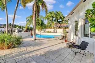 2409 NE 19th Ave, Wilton Manors, FL 33305 - Photo 28