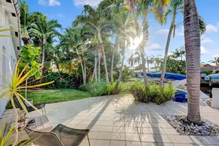 2409 NE 19th Ave, Wilton Manors, FL 33305 - Photo 26