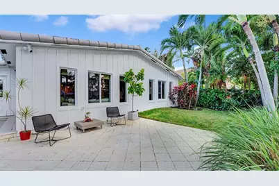 2409 NE 19th Ave, Wilton Manors, FL 33305 - Photo 32