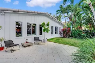 2409 NE 19th Ave, Wilton Manors, FL 33305 - Photo 32