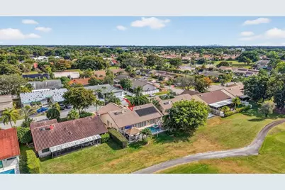 7409  Corkwood Ter, Tamarac, FL 33321 - Photo 80