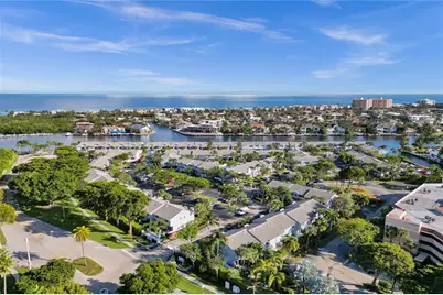 876  Jeffery St, Boca Raton, FL 33487 - Photo 52