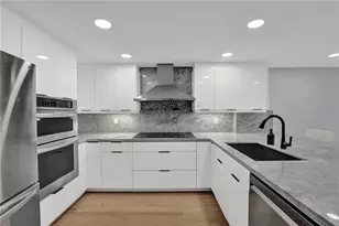 876 Jeffery St, Boca Raton, FL 33487 - Photo 6