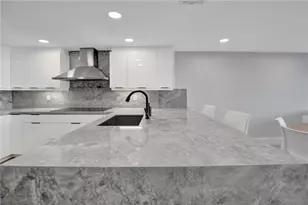 876 Jeffery St, Boca Raton, FL 33487 - Photo 10